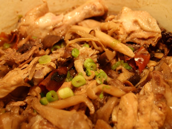 Chinese_poussin_mushroom_stew_14