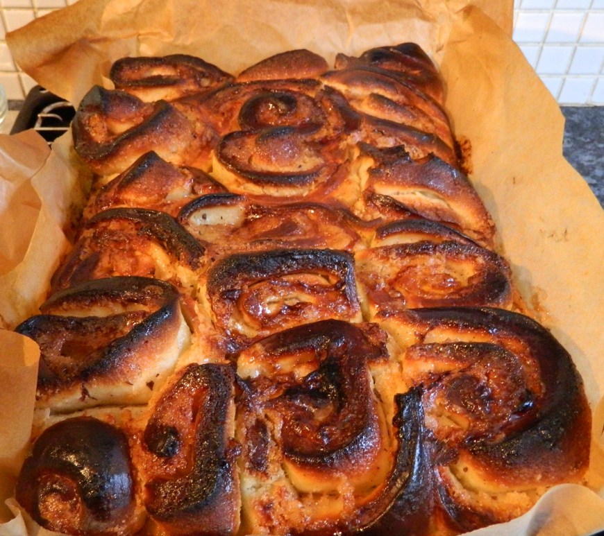 cinnamon buns_recipe_rolls