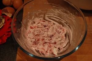 Strawberries_and_cream_cupcakes